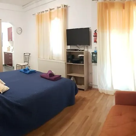 Villa Radoš - 4 Sterne, 4 Apartments für maximal 22 Gäste Supetar Exterior foto