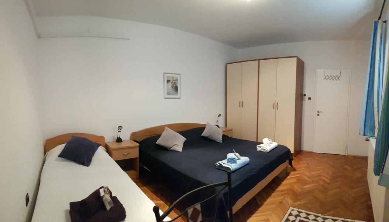Apartment Rados - 4 Sterne, 4 Fuer Maximal 22 Gaeste
